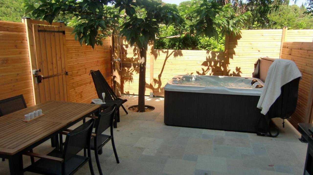 Casa Louise Suites And Spas Privatifs Sainte-Maxime Exterior foto